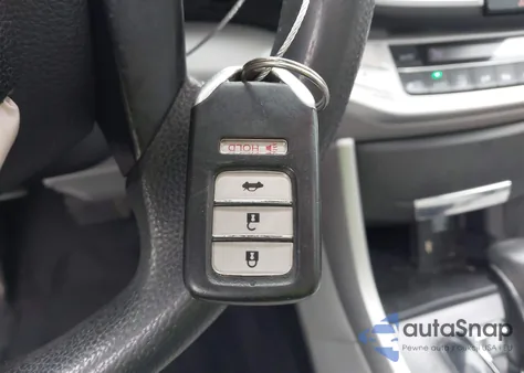 2015 Honda Accord Ex z USA, uszkodzony, nr VIN 1HGCR2F75FA231080